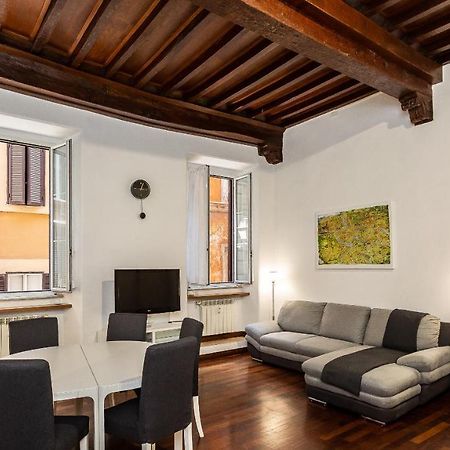 Cartari Rental In Rome Apartment Εξωτερικό φωτογραφία