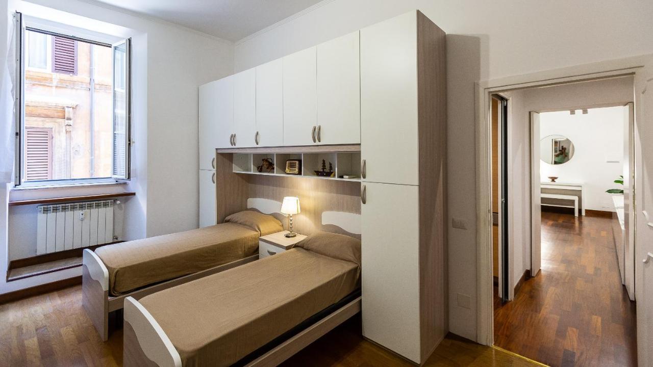 Cartari Rental In Rome Apartment Εξωτερικό φωτογραφία